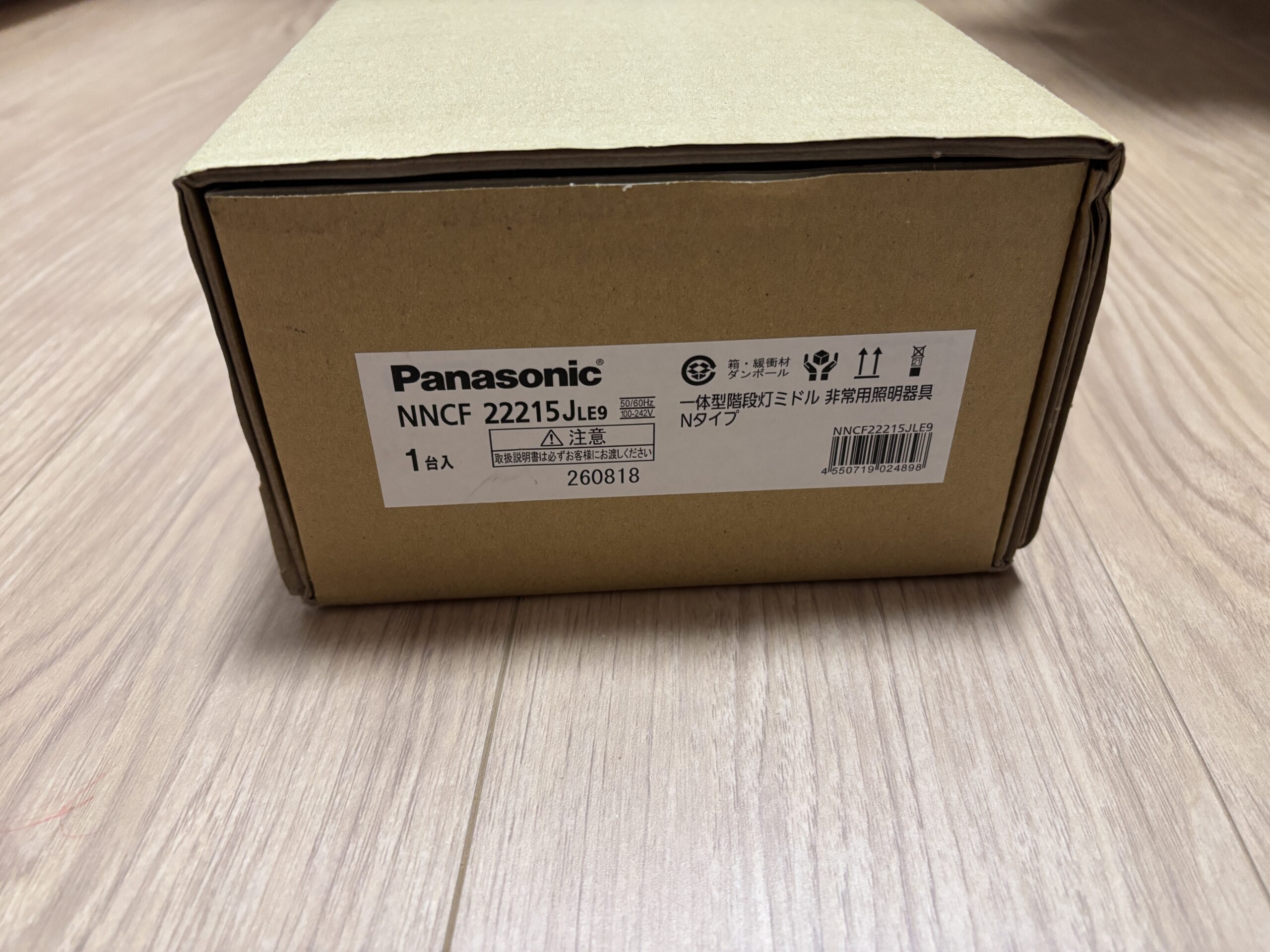 Panasonic NNCF22215J LE9 商品ラベル正面